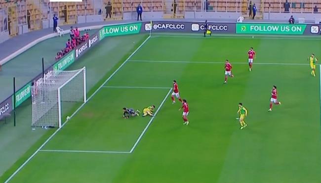 القائم ينقذ الاهلي من هدف محقق امام شبيبة القبائل بدوري ابطال افريقيا