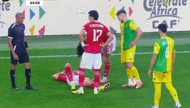 اصابة تريزيجيه وخروجة في مباراة الاهلي وشبيبة القبائل بدوري ابطال افريقيا