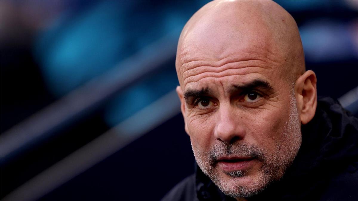 جوارديولا قبل مواجهة ليفربول: أريد تكرار ما فعله فيرجسون مع مانشستر يونايتد