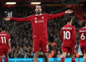 فيديو ضربة حرة صاروخية سوبوسلاي يسجل هدف ليفربول الأول أمام مانشستر سيتي