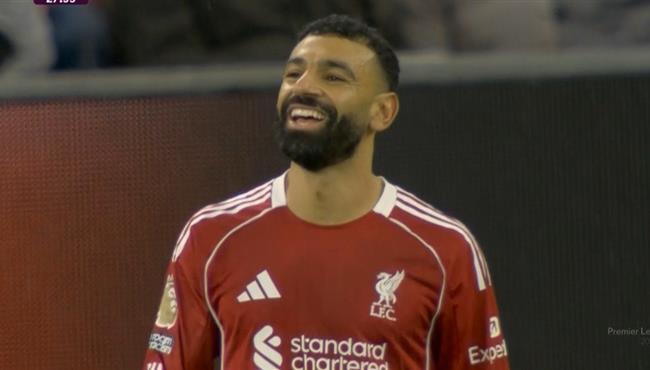 محمد صلاح يهدر فرصه هدف امام مانشستر سيتي بالدوري الانجليزي