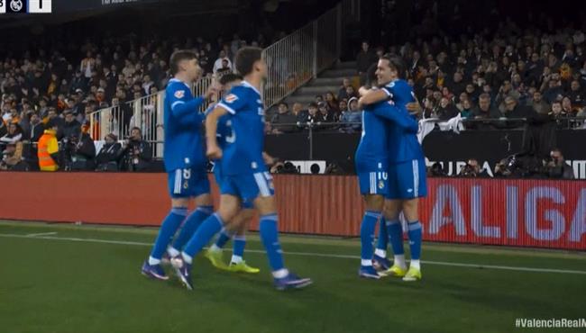 اهداف مباراة ريال مدريد وفالنسيا في الدوري الاسباني