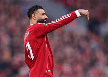 جاري نيفيل يوجه دفعة معنوية لـ جماهير ليفربول بشأن محمد صلاح