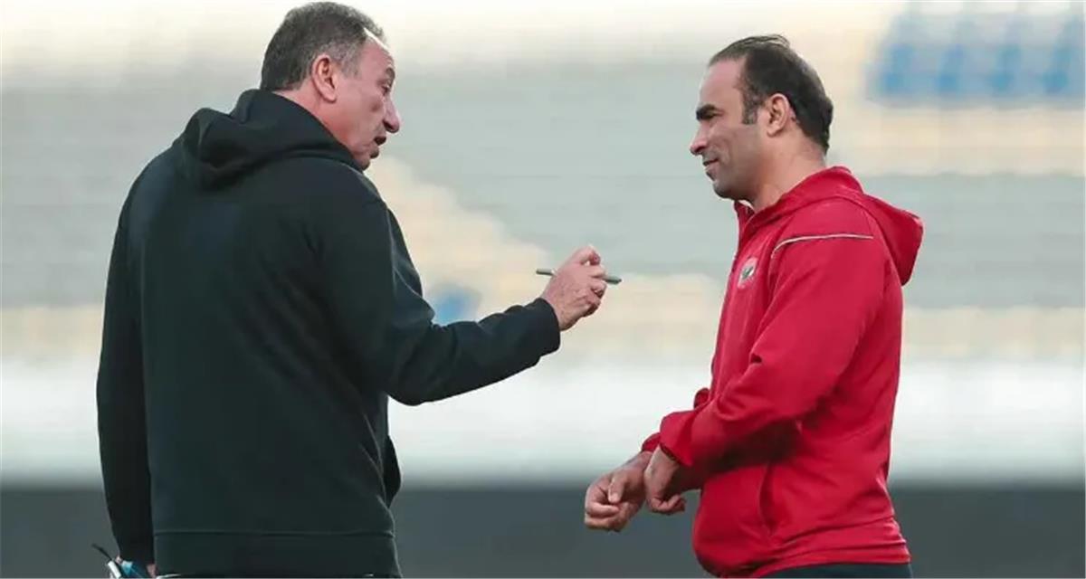 قرارات صارمة من إدارة الأهلي ضد لاعبي الفريق بعد الخسارة أمام طلائع الجيش