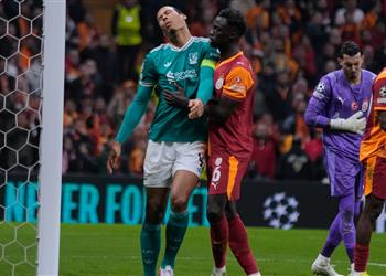 فان دايك يحذر جالطة سراي رغم هزيمة ليفربول سنتأهل