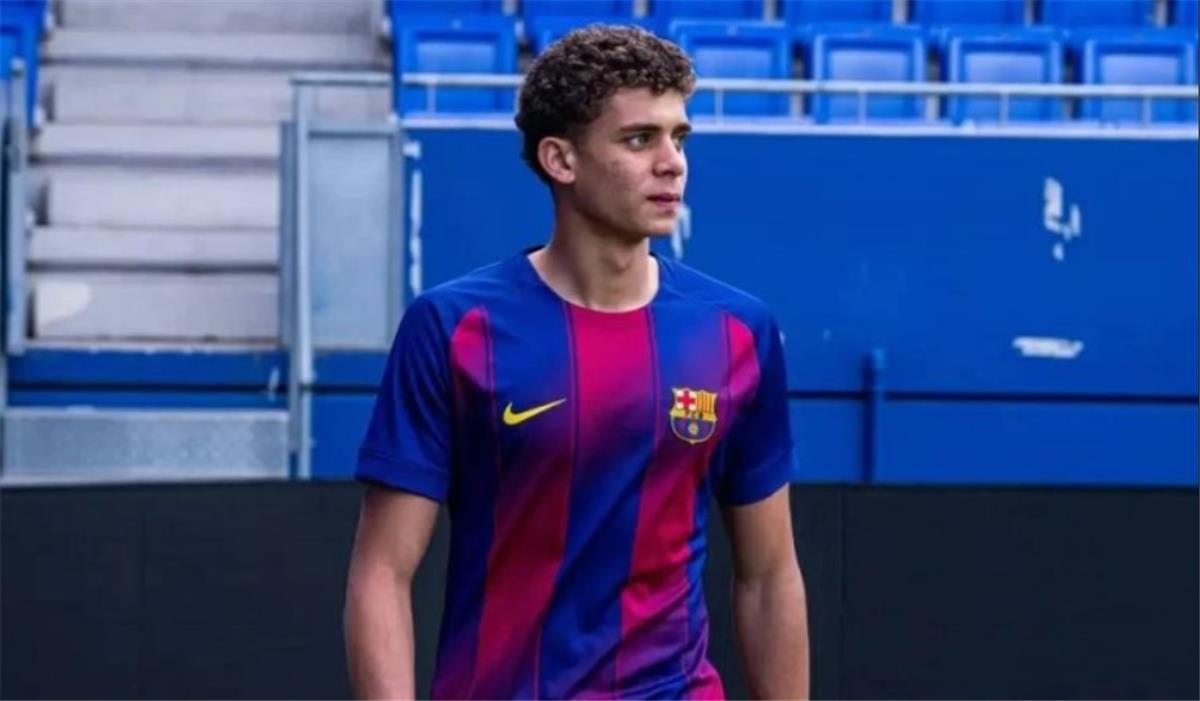 وائل رياض يتخذ قرارًا مفاجئًا بشأن انضمام حمزة عبد الكريم لصفوف منتخب مصر للشباب