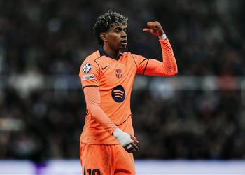 فيديو بهدوء لامين يامال يسجل هدف تعادل برشلونة أمام نيوكاسل