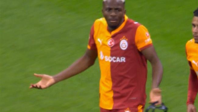 هدف اوسيمين الملغي امام ليفربول بدوري ابطال اوروبا