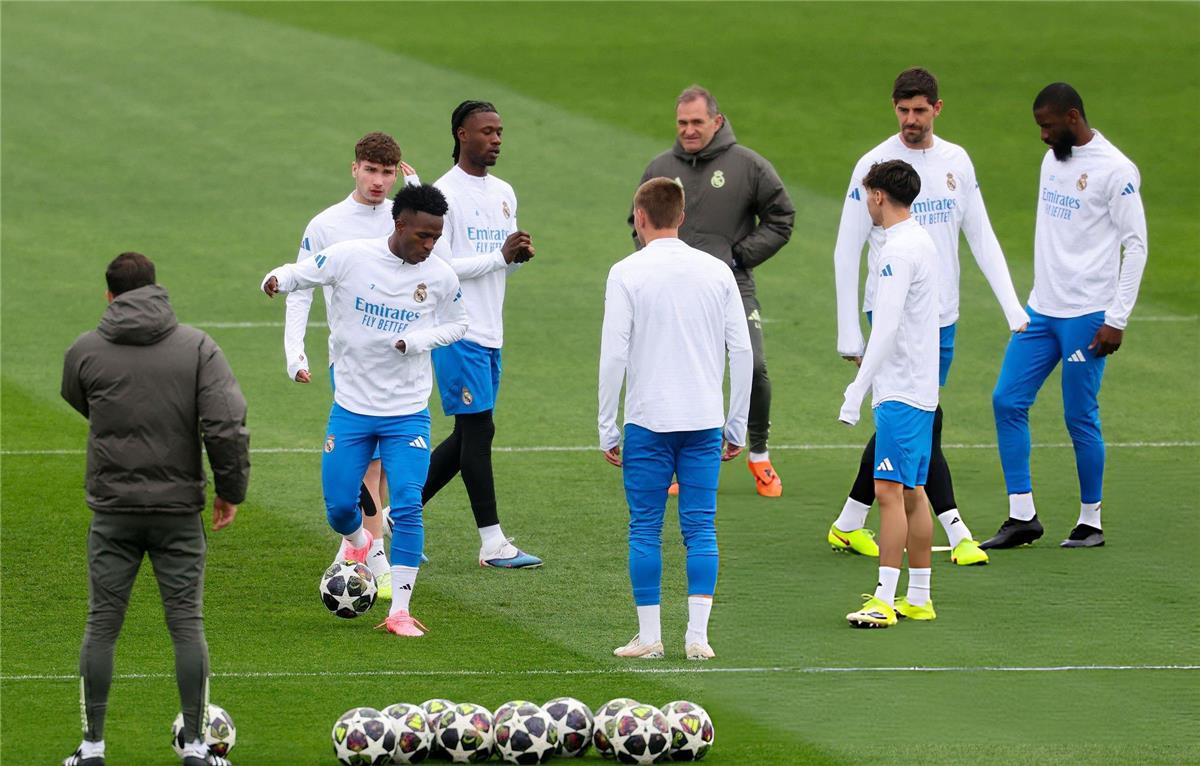 قائمة ريال مدريد لمباراة مانشستر سيتي في دوري أبطال أوروبا.. غيابات هامة