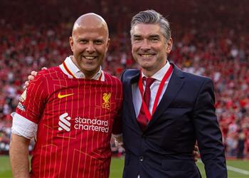 ذا أتلتيك تحسم الجدل بشأن موقف ليفربول من إقالة آرني سلوت الصيف المقبل