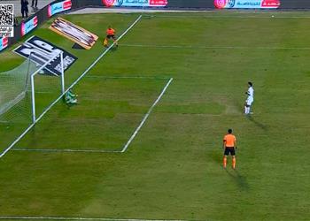 فيديو في الوقت القاتل حسام عبد المجيد يهدر ضربة جزاء لـ الزمالك أمام إنبي