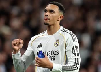 أرنولد الجميع توقع هزيمة ساحقة لـ ريال مدريد وفالفيردي أكثر لاعب لم ي نصف في العالم