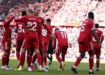 لاعب ليفربول ميسي ومبابي ونيمار أصحاب الفضل في تطوري وفيرتز شريكي المفضل