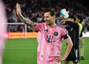 ميسي وهالاند يشعلان مناظرة فونت ولابورتا قبل انتخابات رئاسة برشلونة