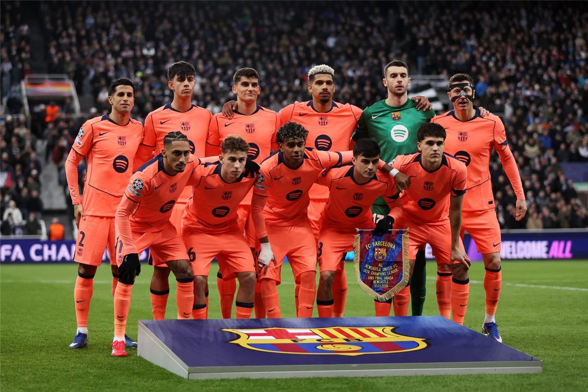 برشلونة يفتح الباب أمام رحيل لاعبه في نهاية الموسم