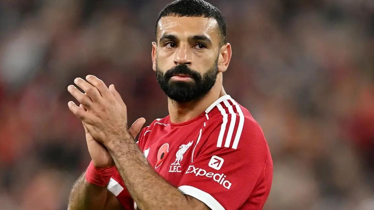 الدوري الإنجليزي يتوقع موقف محمد صلاح من مباراة ليفربول وتوتنهام