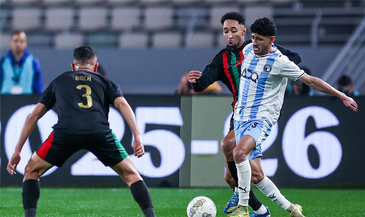 فيديو | بيراميدز يخطف تعادلًا مثيرًا خارج الديار من الجيش الملكي في دوري أبطال إفريقيا