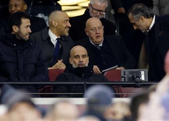 تصرف غريب من جوارديولا في مباراة مانشستر سيتي ووست هام