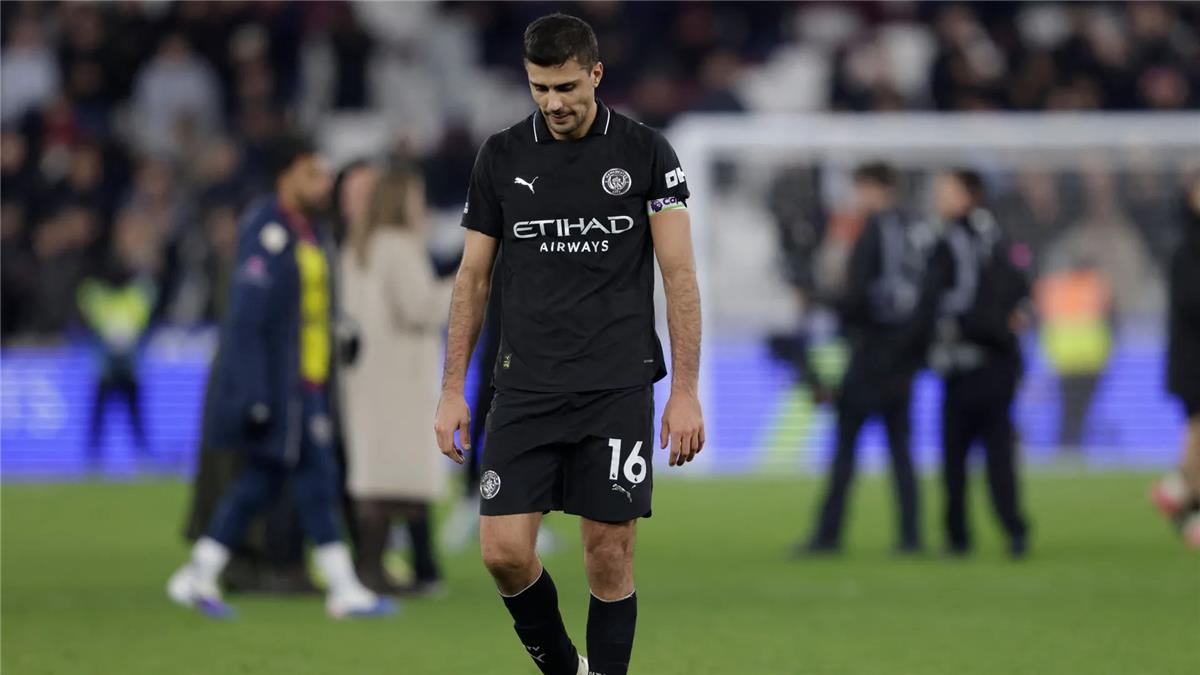 رودري بعد التعادل مع وست هام: لم نعد البطل الخارق.. والوقت ليس مناسبًا للوم أحد