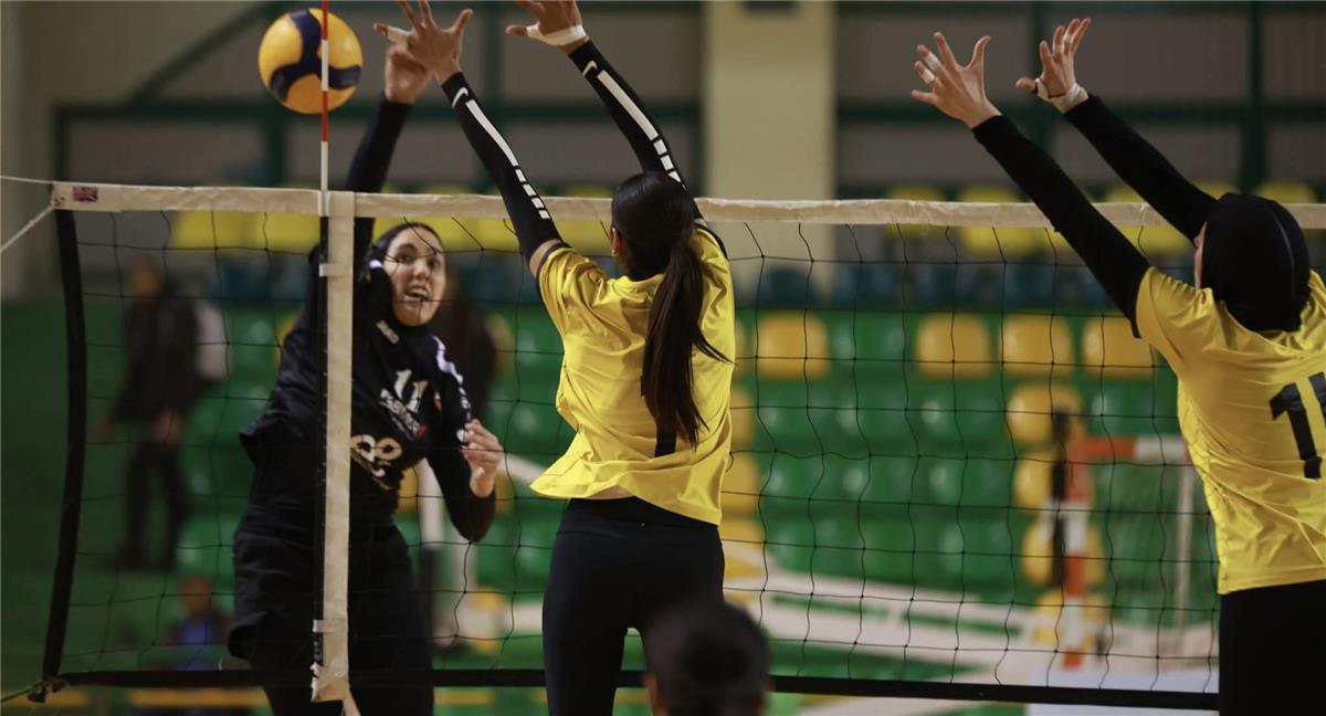 الأهلي يضرب موعدًا مع الزمالك في نهائي كأس مصر للكرة الطائرة سيدات