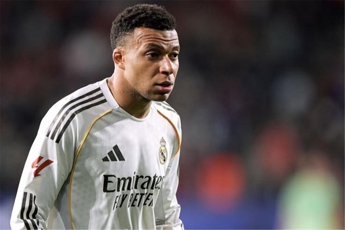 الثلاثية رفعت معنوياته.. موقف مبابي من مباراة ريال مدريد ومانشستر سيتي 