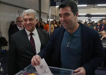 ديكو يوضح مصير راشفورد مع برشلونة وحقيقة اقتراب التعاقد مع جوليان ألفاريز