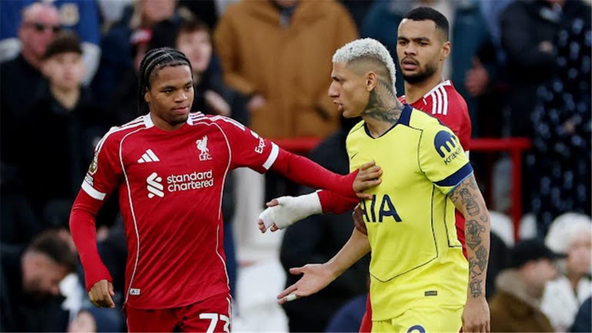 فيديو | في الوقت القاتل.. ريتشارليسون يسجل هدف تعادل توتنهام أمام ليفربول