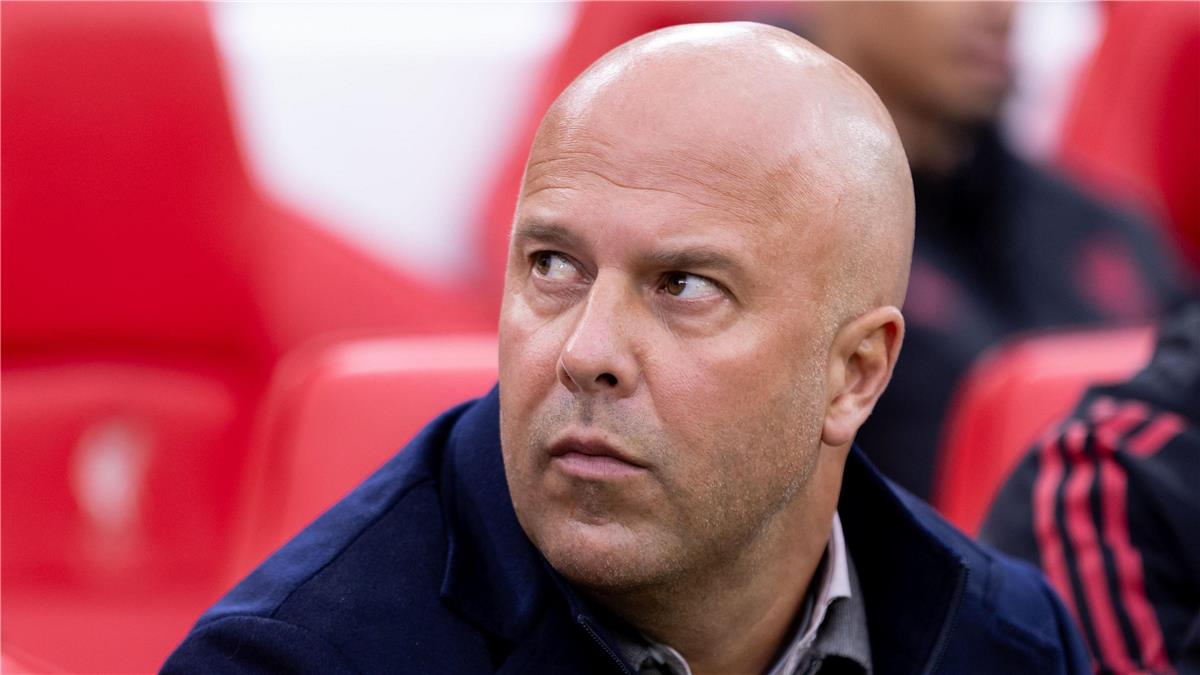 سلوت بعد تعادل ليفربول مع توتنهام: استقبال الأهداف في اللحظات الأخيرة ليس غريبًا.. والنتيجة عادلة