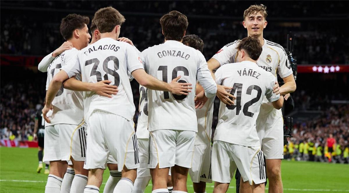 شكوك حول جاهزية مدافع ريال مدريد لمباراة مانشستر سيتي