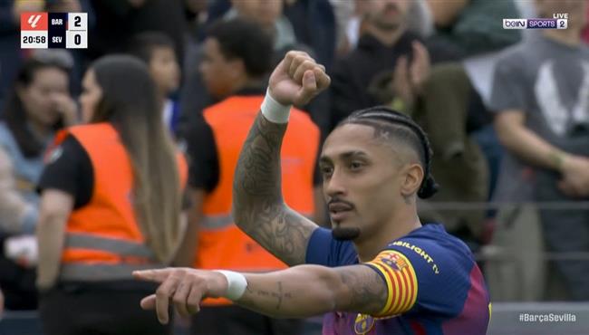 هدف رافينيا الثاني في مرمي اشبيلية بالدوري الاسباني