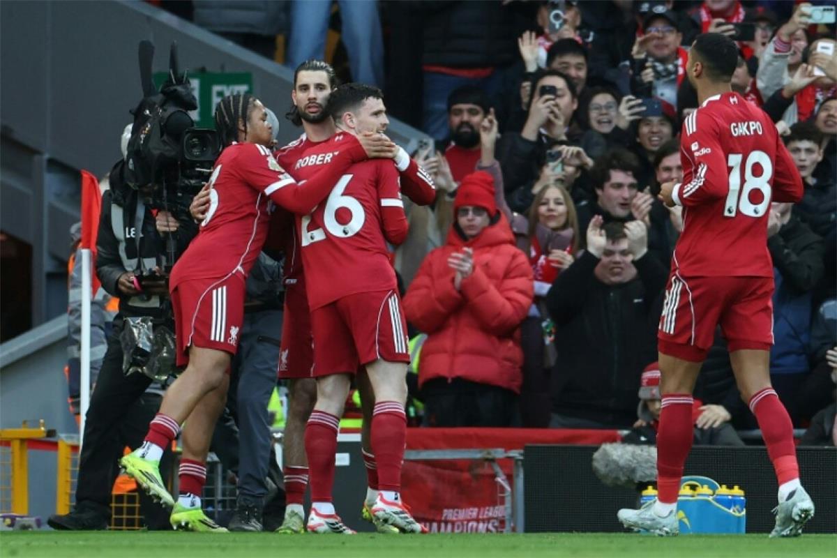 ألدريدج بعد التعادل المخيب مع توتتنهام: جمهور ليفربول على حق.. وكنت سأبدأ بلاعب ما