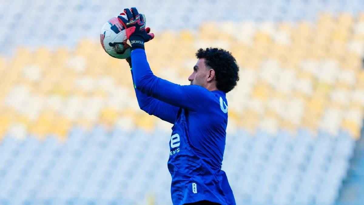 خاص | خبير لوائح يكشف موقف محمد عواد من شكوى الزمالك وفسخ عقده