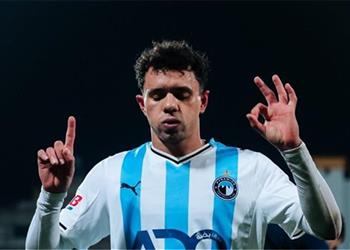 فيديو زلاكة يسجل هدف بيراميدز الأول أمام بتروجيت