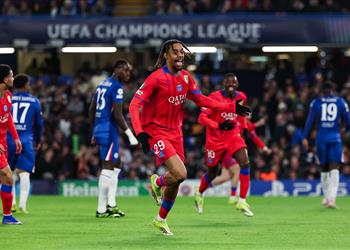 فيديو بسهولة باريس سان جيرمان وآرسنال يتأهلان إلى ربع نهائي دوري أبطال أوروبا