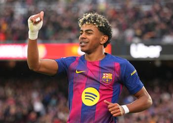 لامين يامال يحفز جمهور برشلونة قبل مباراة نيوكاسل في دوري أبطال أوروبا