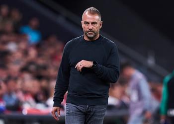 إصابة مبكرة تضرب صفوف برشلونة أمام نيوكاسل