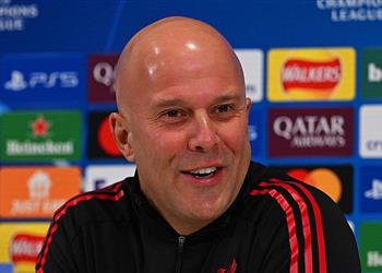 سلوت يعترف رد فعل جماهير ليفربول أحبطني كثير ا وما قدمته لم يكفي لهم