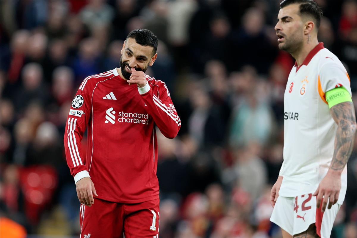 سلوت يتغزل في محمد صلاح ويعلن سبب استبداله أمام جالطة سراي