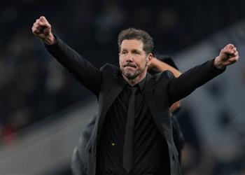 سيميوني مواجهة برشلونة في دوري الأبطال فرصة للتغلب على مخاوفي