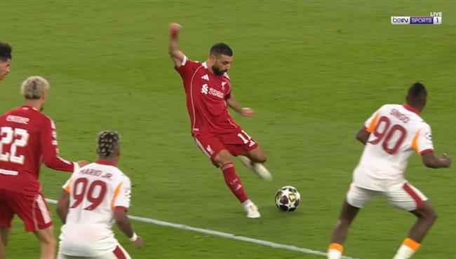 ملخص لمسات محمد صلاح في مباراة ليفربول وجالطة سراي بدوري ابطال اوروبا