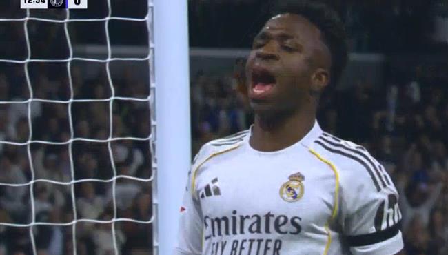 فينسيوس جونيور بهدر انفراد امام خيتافي بالدوري الاسباني