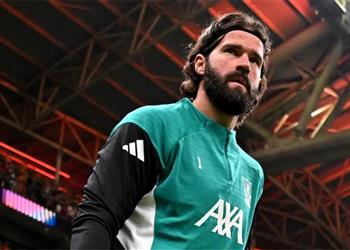 أول تعليق من أليسون بيكر بعد إصابته وغيابه عن ليفربول أمام برايتون