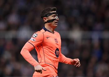 صحفي بولندي يوضح مصير ليفاندوفسكي مع برشلونة بعد نهاية عقده