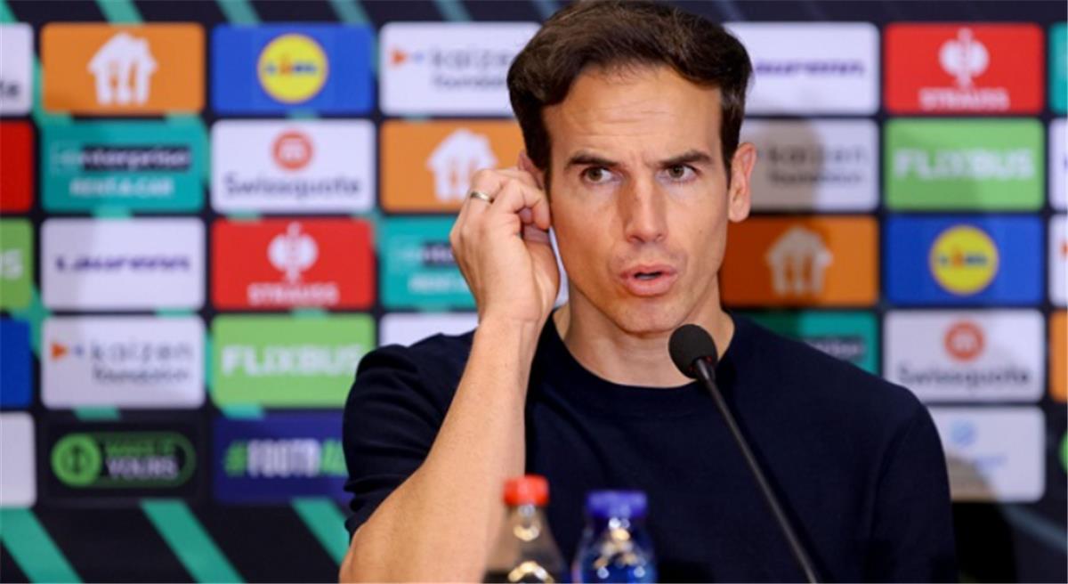 مدرب رايو فاليكانو قبل مواجهة برشلونة: الفوز عليهم ليس معجزة 