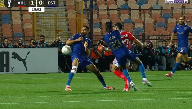 هل حرم الحكم الاهلي من ركلة جزاء امام الترجي