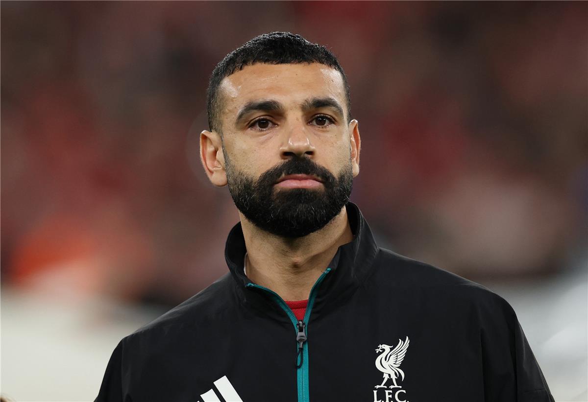 إيكو تتوقع موعد عودة محمد صلاح إلى ليفربول بعد إصابته