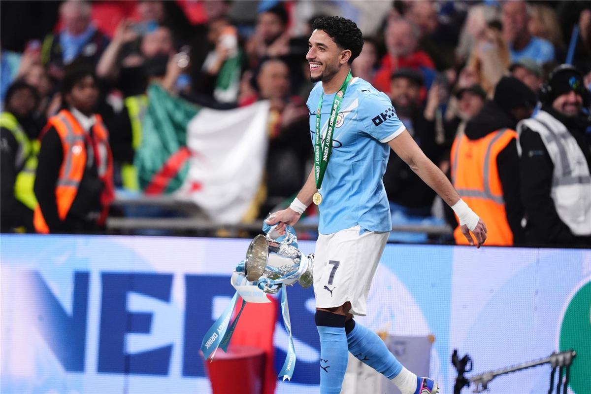 فيديو | أول رد فعل من عمر مرموش بعد تتويج مانشستر سيتي بـ كأس كاراباو أمام آرسنال