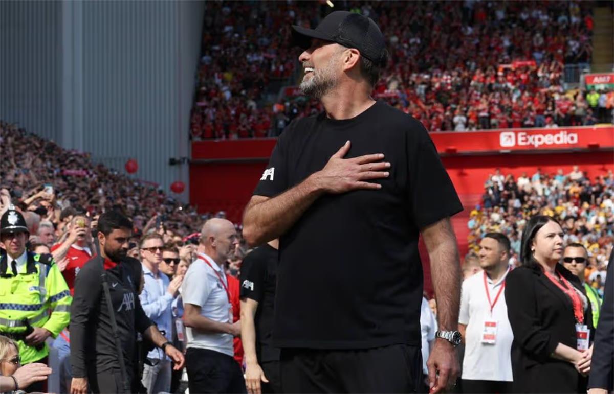 رد حاسم من كلوب على تكنهات تدريبه ريال مدريد