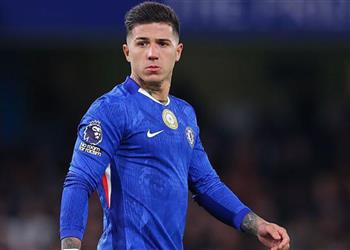 إنزو فرنانديز يوضح حقيقة مفاوضاته مع ريال مدريد