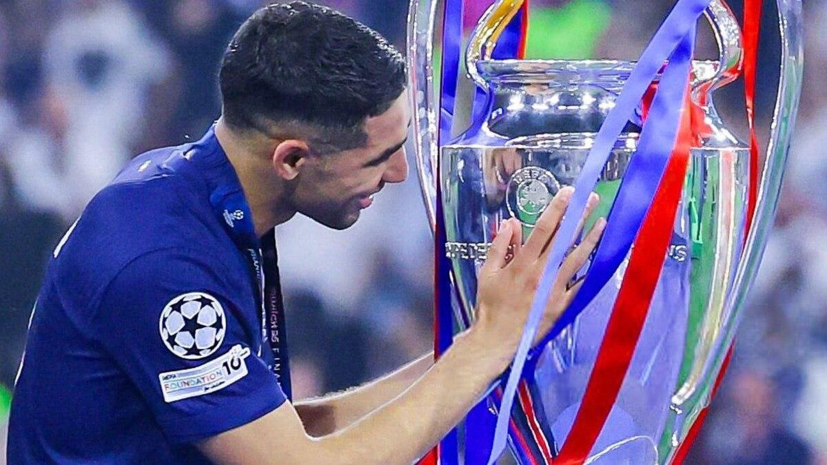 صحفي إسباني: أشرف حكيمي يرغب في العودة إلى ريال مدريد